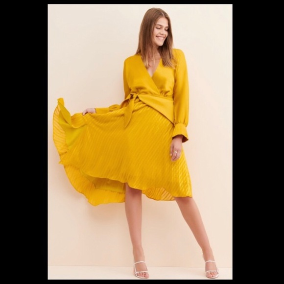 NWOT Anthropologie Harlyn Pleated Midi Dress - Picture 2 of 16